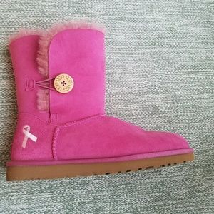 UGG Boots Special Edition Breast Cancer Size 9